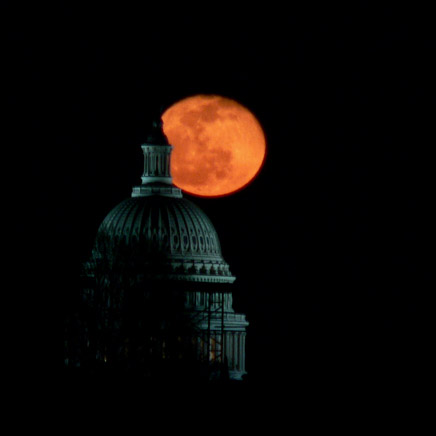 capitol moon